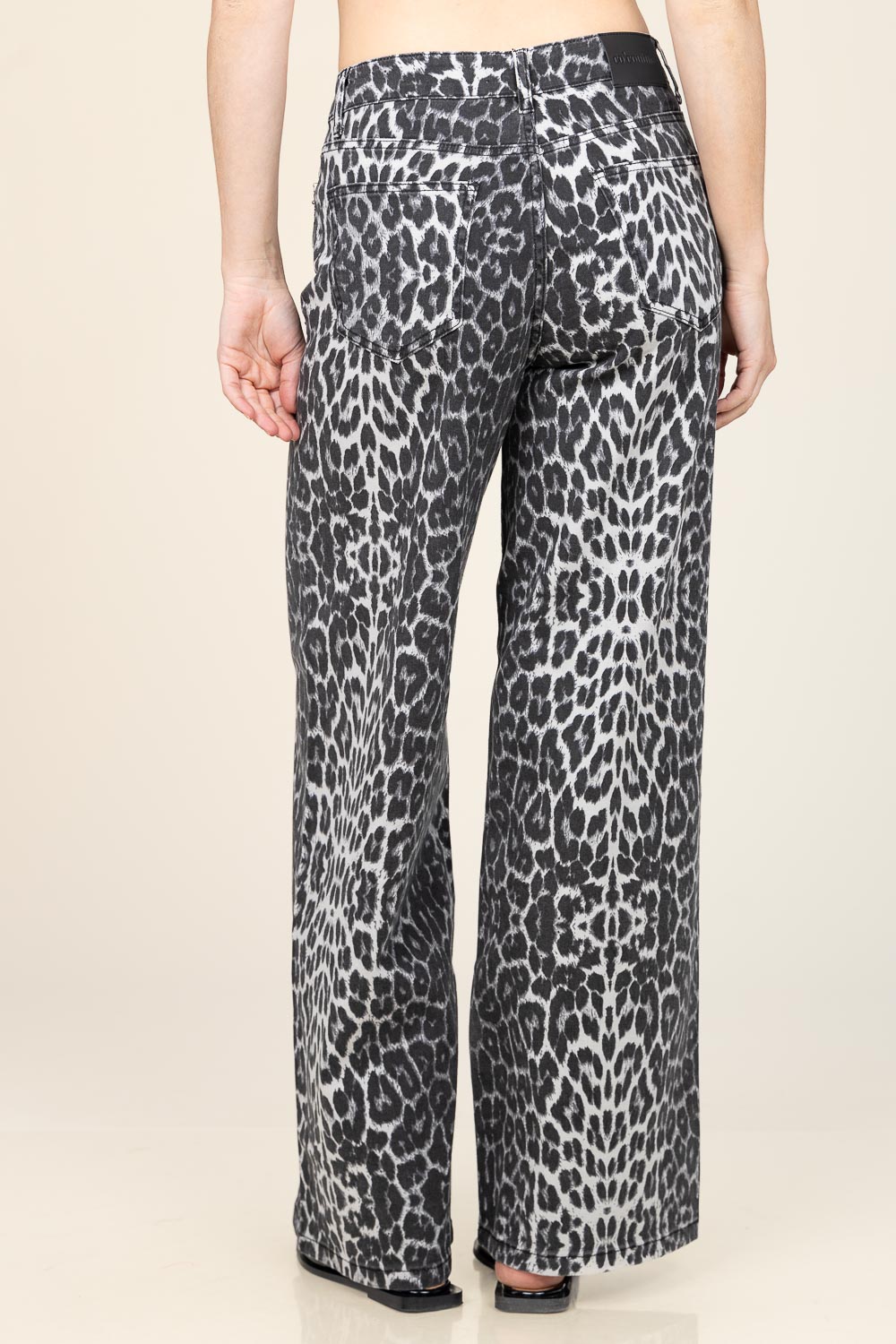Co'couture Leo Leopard Wide-Leg Denim Trousers – Grey